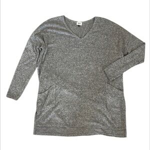 BKE size small cozy oversized shirt with pockets